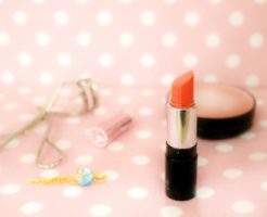 56eb2dc693366be769f25fd8d31c5a97 246x200 - 「高校生用リップ」の人気ランキングＴＯＰ５！