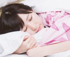 a1496b7eda9722b1f0a2e65d761d4619 246x200 - 市販の「つけたまま眠れる」ファンデーションの特徴まとめ！